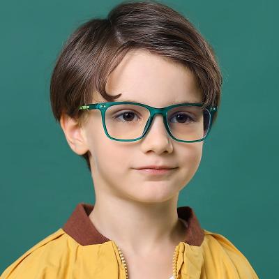 China Handcrafted Tempered Blue Light Blocking Glasses Square Ray Boy Flat Mirror TR90 Computer Glass Xunting Kids Computer Glasses Retro Optical Frames Anti for sale