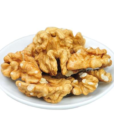 China Household Wholesale Dry Walnut Nutrition High Quality Health Suitable For Adults Walnut Kernel for sale