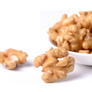 China Customized Good Quality Raw Dried Kernels Nutless Kernels Chinese Sell Walnuts for sale