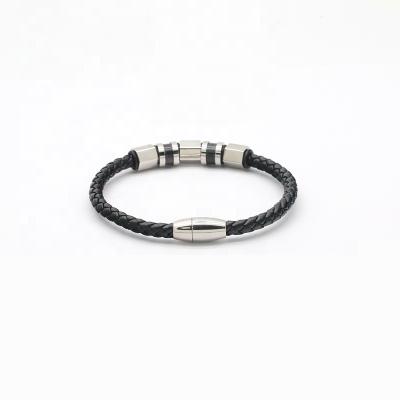 China FASHIONABLE Leather Men's Accessories Braid RB 316l Stainless Steel Magnet Buckle Black Genuine Leather Bracelet for sale