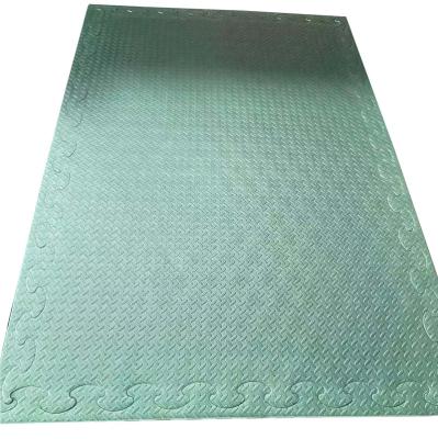 China Diamond Stall Mats EVA Stable Floor Matting For Horse Room Flooring Mats Stable Stable Comfort And Horse Stables for sale