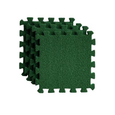 China Indoor and Outdoor Non-slip Lawn Tiles Safety Sports Equipment Natural Artificial Grass Carpet Mat for sale