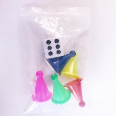 China Plastic Hot Game Pawns Plastic Pawns For Kids Play Game for sale