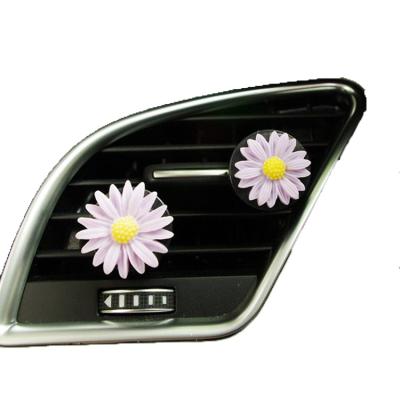 China One-pair Car Accessory Package Small Daisy Car Perfume Car Air Conditioning Air Vent Car Air Vent Accessories for sale