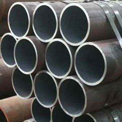 China Liquid Pipe Pipes Round Pipe And Tube Black Seamless Black Iron Carbon Steel for sale