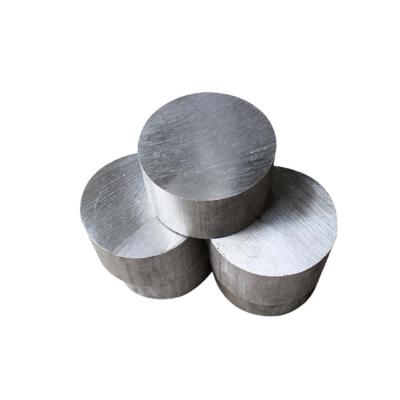 China Tool Steel Bar D2 H13 P20 A2 O1 S7 Round Forged Tool Steel Rolled Die Steel Mold Steel for sale