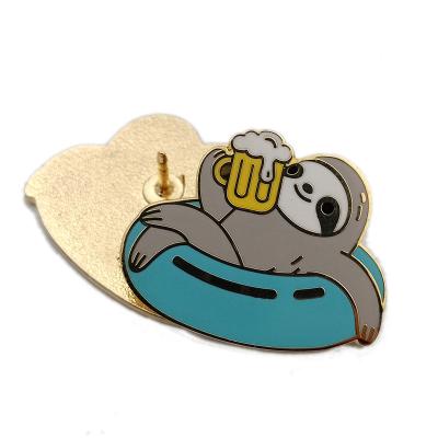 China China Free Samples OEM Bulk Enamel Pin Badge Maker Metal Lapel Pin with Magnetic Back for sale