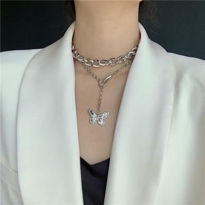 China Environmental Friendly Butterfly Pendant For Necklace Set Korean Style Simple Niche Best Friend Necklace For Women for sale