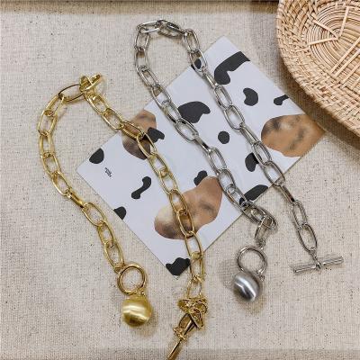 China Environmental Friendly Metal Ball Pendant Thick Chain Necklace Niche Designer Hip Hop Clavicle Chain Necklace Jewelry for sale