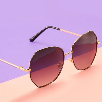 China Women 2021 Metal Glass Sunglasses NXT100 Wholesale Trendy Mens Fashion Frame UV400 Sunglasses for sale