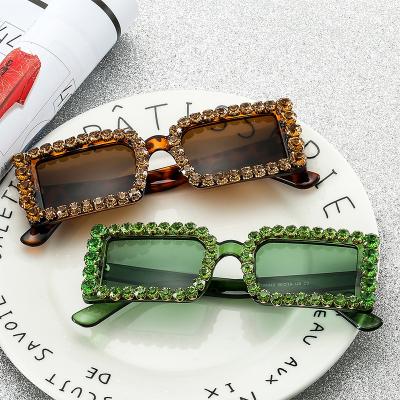 China Fashion Sunglasses 2021 New Women's Small Square Shape Frames Diamond Glitter Shades Sunglasses for sale