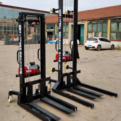 China 3-10 Meters Telescopic Frame Brick Lifting Equipment For Construction en venta