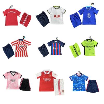 China Coolmax Group Buying Training Team Uniforms Summer Football Sportswear Kids Soccer Suits Kids Sports Wear for sale