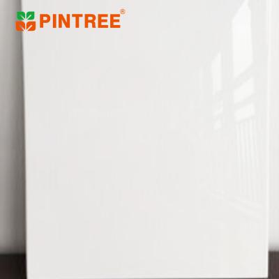 China Hot Selling Modern Product 18mm White Birch Gloss Melamine Sheets Plywood With Ce for sale