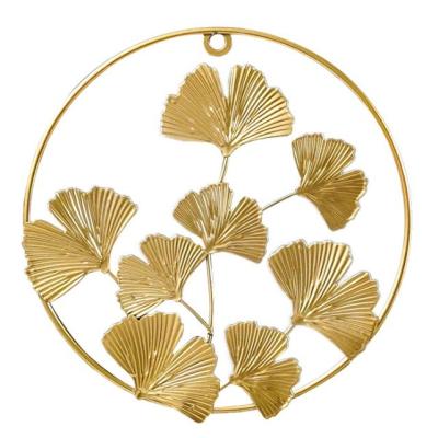 China Modern Leaves Wrought Iron Wall Sculptures Gold Metal Ginkgo Maple Leaves Metal Wall Decor for sale