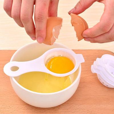 China Viable Wholesale Affordable Household Egg Separator Plastic Egg Sieve Egg White And Yolk Separation for sale