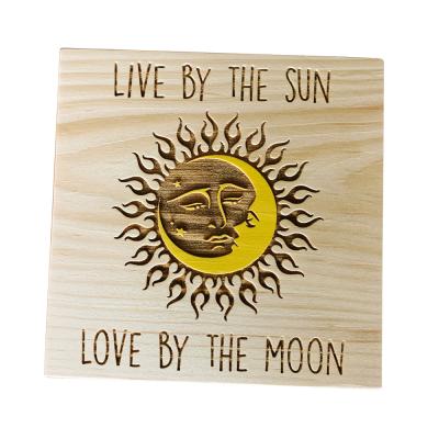 China Art Room Decor Live By Customized Wood Engraved and Hand Painted Bohemian Sun Love By The Moon for sale