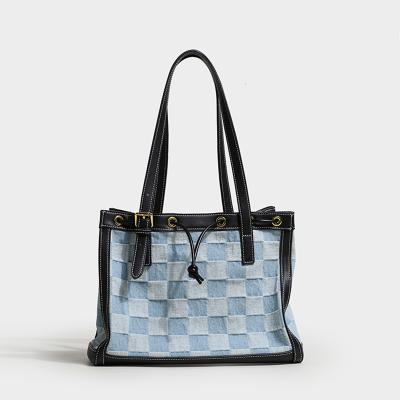 China Fashion Checkerboard Canvas Tote Bag 2021 Summer New Picture Bag Large Capacity Handbag Splicing Shoulder Bag for sale