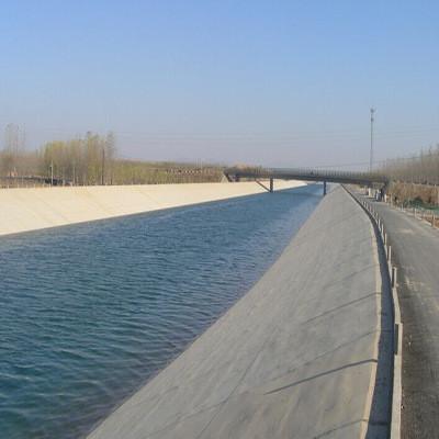 China Isolation Function HDPE Geomembrane Liner for Fish Farming 1mm 1.5mm Thickness for sale