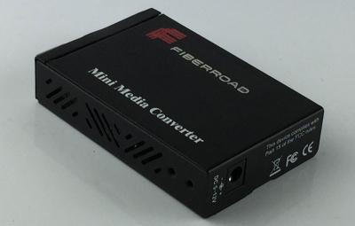 China External Switching Power 1000M SFP Fiber Optical Media Converter With IEEE802.3 for sale