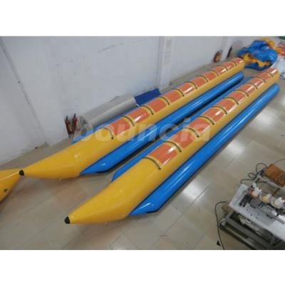 China Bouncia Sea Manufactures 0.9mm PVC Tarpaulin Inflatable Water Banana Boat For Sale for sale