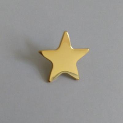 China 2016 Global Hot Selling Imitation Gold Star Shaped Pin Badges for sale