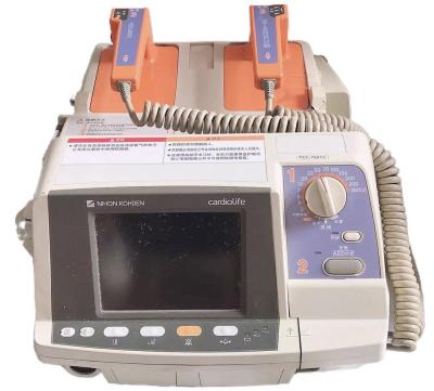 China NIHON KOHDEN Defibrillator TEC-7621C met handbatterijen Te koop