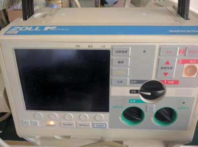 Cina ZOLL Serie M Defibrillatore Parts Machine Faculty Servizio di riparazione Retail in vendita