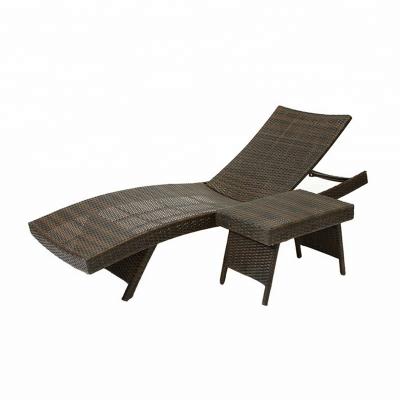 China Modern Wicker Swimming Pool Furniture Rattan Sun Sofa For Beach Hotel Pool Lounger for sale