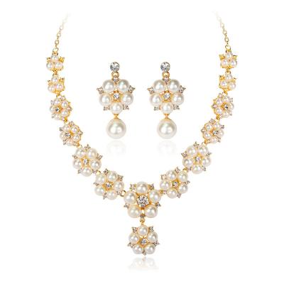 China Best Selling Fashion Accessories TRENDY Bride Accessories Beads Necklace Earrings Set In Stock for sale