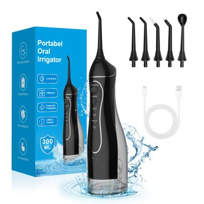 China Rechargeable Oral Hygiene Water Flosser Household 5-Hour Charging Time and IPX7 Water Fosser for sale