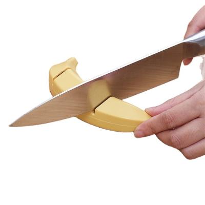 China Viable Cartoon Banana Shaped Knife Sharpener Household Kitchen Knife Scissors Sharpening Stone Kitchen Two Stage Sharpener for sale