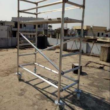 China EUROPEAN Dragonstage Design Movable Rolling Ladder Aluminum Scaffolding Manufacturer for sale