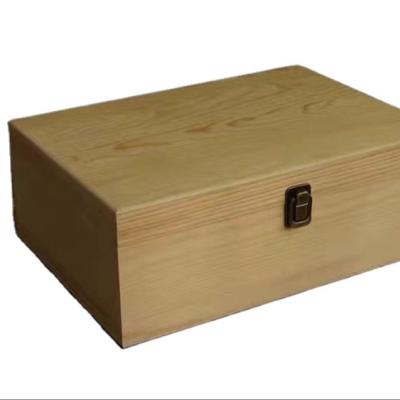 China 2022 viable hottest wooden piggy bank wooden box with lid apply to various scenarios for sale