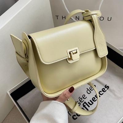 China 2022 Vintage Fashion Shoulder Bag Solid Color Luxury Large Capacity Simple Feminine Female Tote Bag for sale