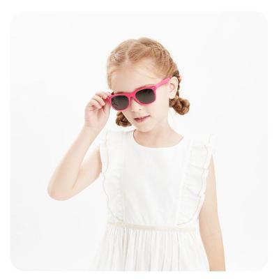 China Protect Eyes From Sun Sight 2021 High Quality Soft Flexible Soft Baby Girls Sun Shade Running Cool Glasses Children UV400 Kids Sunglasses for sale