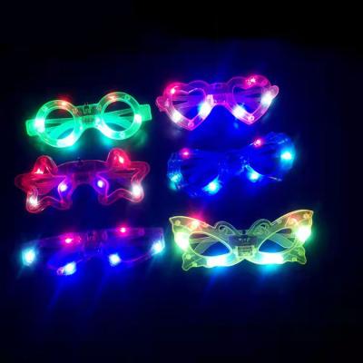 China 2022 Protective Christmas Party Decoration Set Luminous Glass Frame Led Kids Glasses Frame Kids Party Decoration Lead Glasses for sale