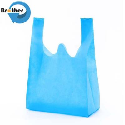 China High Quality Customized Reusable Eco-Friendly Non Woven Vest Bags W Cut T Shirt Non Woven Bags for Shopping for sale