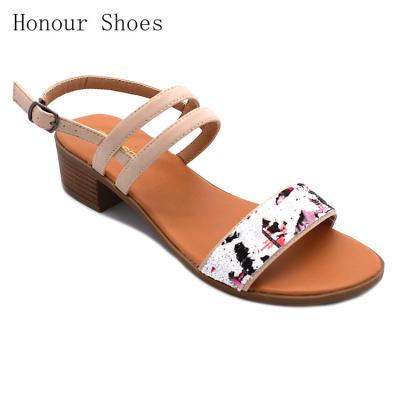 China New Fashion Style Double Belt Design Durable Clear Fish Mouth Ladies Low Heel Sandals for sale