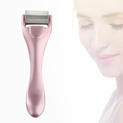 China Hand-Helded Household Tighten Relieve Fatigue Instrument Beauty Firming Skin Relief Fatigue Skin Care Face Ice Roller Massages for sale