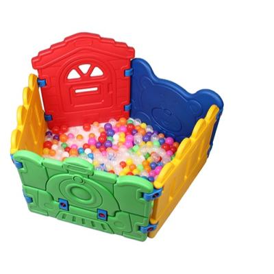 China Red Easy Assembly Pppular Good Quality Eco-Friendly Baby Playpens Hot Selling Plastic Baby for sale