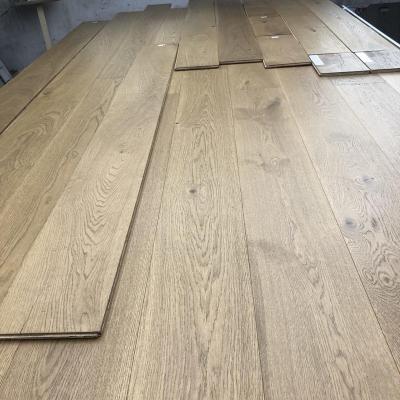 China Traditional Wide Plank Timber Engineered Hardwood Decking Flooring 1900*190*15/4mm for sale