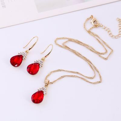 China TRENDY Fashion Necklace Women Jewelry Set Crystal Diamond Gemstone Earring Necklace Jewelry Pendant Set for sale