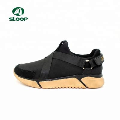 China Fashion New Style Women Knit Shoes Thick Sole Cloth Sport Shoes for sale