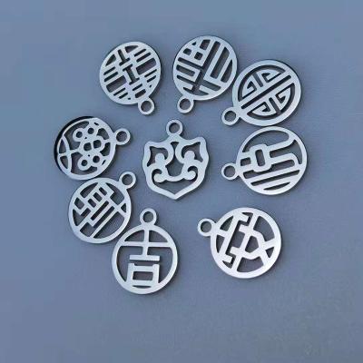 China Reflective Embossed Plate Logo For Leather Bags Purses Label Hang Tags Pendant Charm Metal Handbags Custom Circle Purse Key Chain for sale