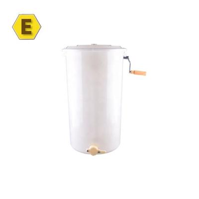 China Farms 2 Frame Plastic Honey Extractor Spinner Honey Bee Extractor Manual Beekeeping Tool for sale