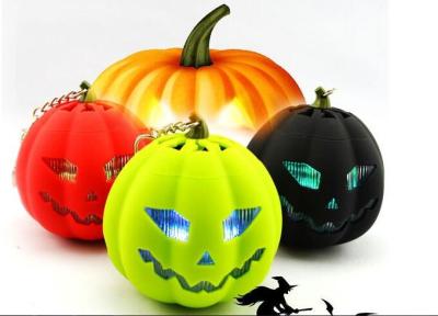 China 2016 Wireless Portable Mini Halloween Pumpkin Lantern LED Speaker,Pumpkin Bluetooth Speaker for sale