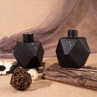 China Eco-friendly Recyclable Reed Diffuser With Natural Aroma Glass Bottle Logo Luxury Perfume Rattan Stick Custom Essential Oil for sale