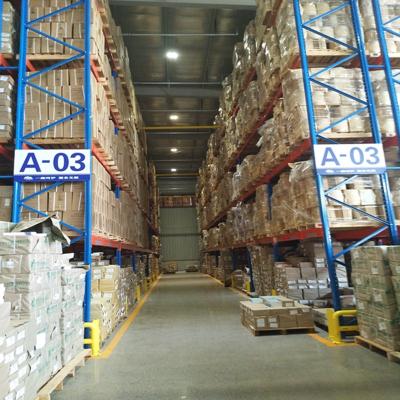 China Corrosion Protection ISO Standard Steel Storage Shelf Metal Pallet Racking And Rack Shelves for sale