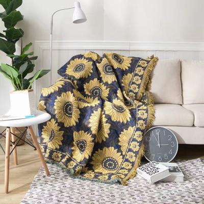 China Factory Wholesale Price Nondisposable European Style Cotton Yarn Sofa Blanket Throw Blanket for sale